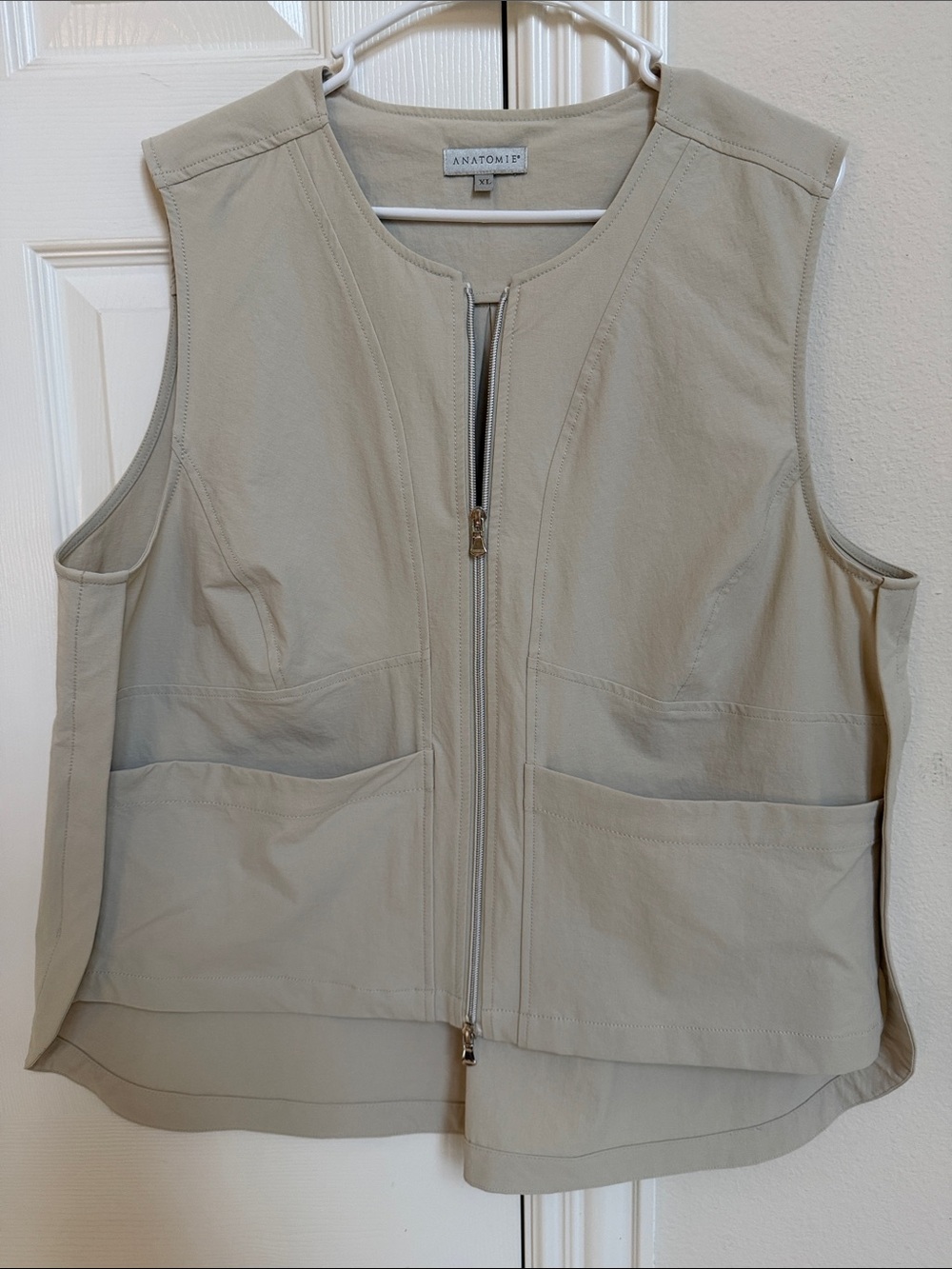 Anatomie Light Beige Zip-Front Utility Vest Sz XL